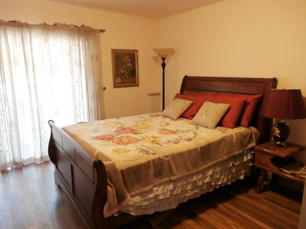 New Charming 2 Bedrooms Unit Close To Everything Oakhurst Exterior photo