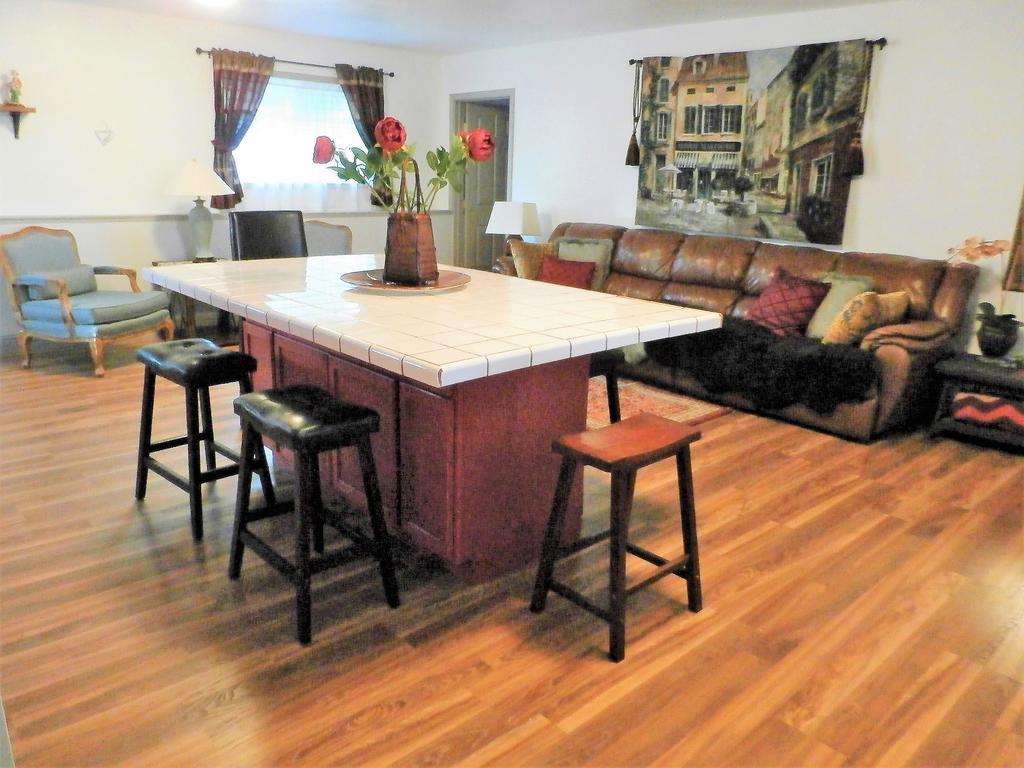 New Charming 2 Bedrooms Unit Close To Everything Oakhurst Exterior photo