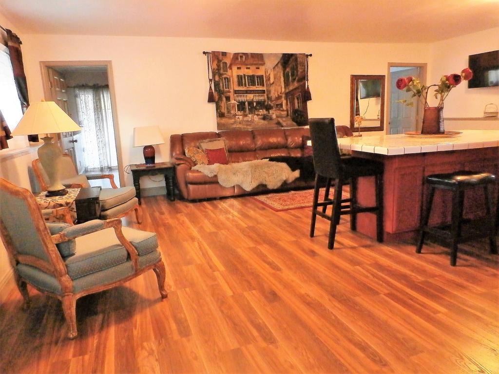 New Charming 2 Bedrooms Unit Close To Everything Oakhurst Exterior photo